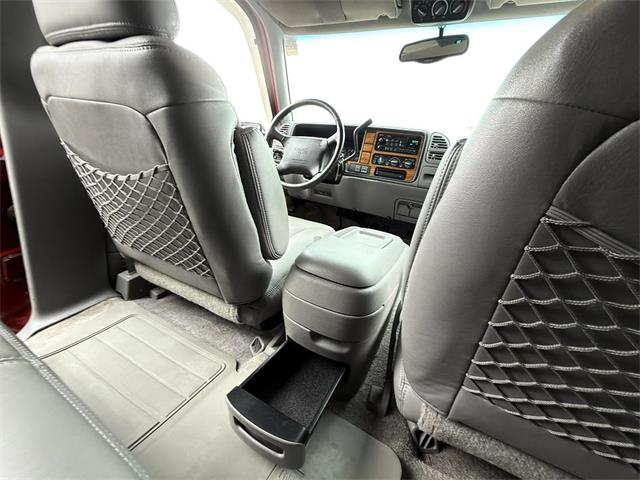 1997 GMC Suburban (CC-2092494) for sale in Gladstone, Oregon