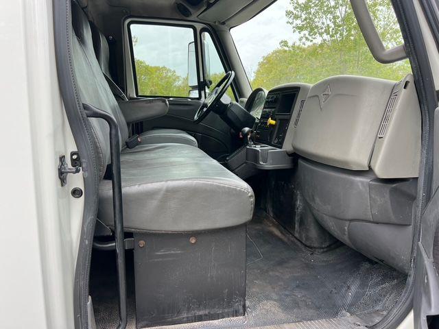 2016 International 4300 (CC-2092546) for sale in Upton, Massachusetts