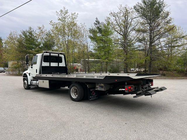 2016 International 4300 (CC-2092546) for sale in Upton, Massachusetts