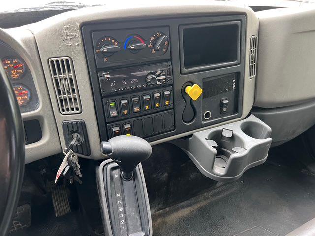 2016 International 4300 (CC-2092546) for sale in Upton, Massachusetts