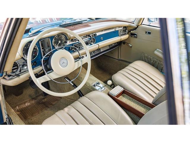 1971 Mercedes-Benz 280 SL Pagoda (CC-2092614) for sale in Carmel, California