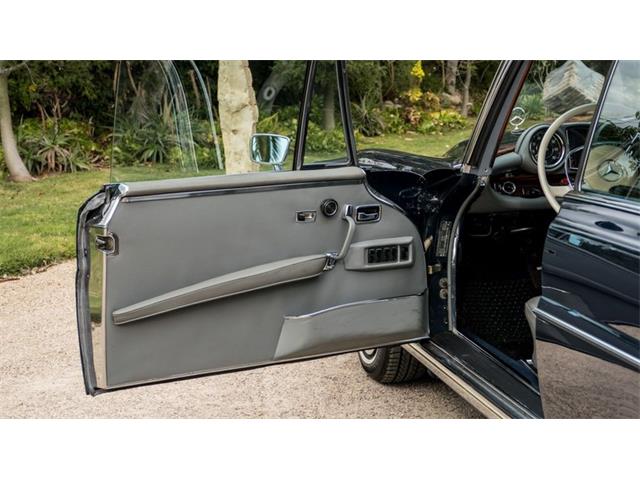 1969 Mercedes-Benz 280 (CC-2092618) for sale in Carmel, California