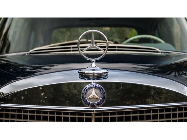 1969 Mercedes-Benz 280 (CC-2092618) for sale in Carmel, California