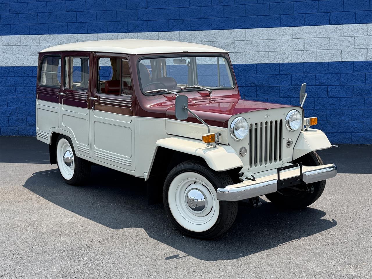 1976 Mitsubishi Jeep