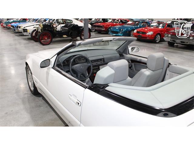 1999 Mercedes-Benz SL500 (CC-2092816) for sale in Runnemede, New Jersey