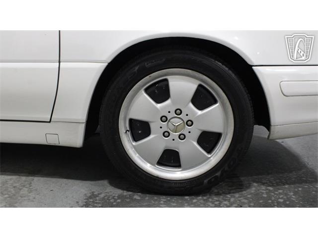 1999 Mercedes-Benz SL500 (CC-2092816) for sale in Runnemede, New Jersey