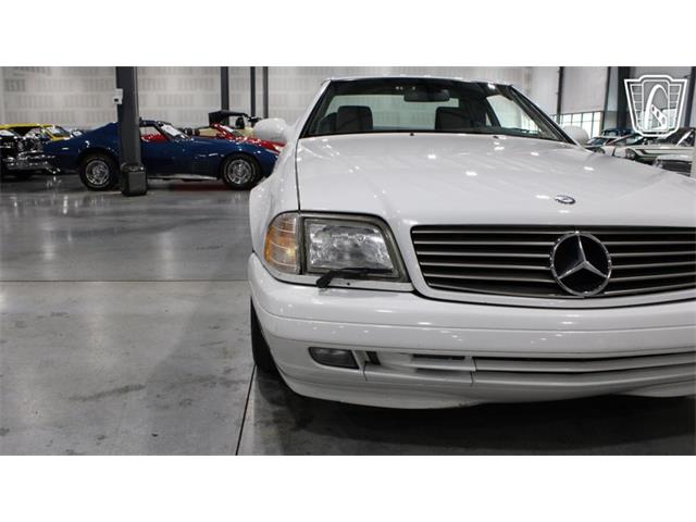 1999 Mercedes-Benz SL500 (CC-2092816) for sale in Runnemede, New Jersey