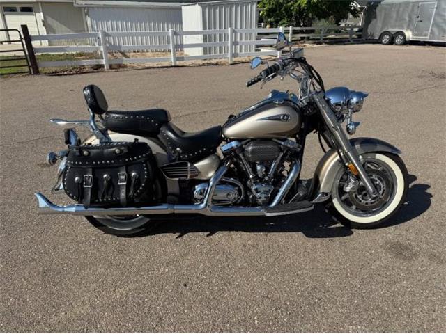 2004 Yamaha Motorcycle (CC-2092882) for sale in Cadillac, Michigan