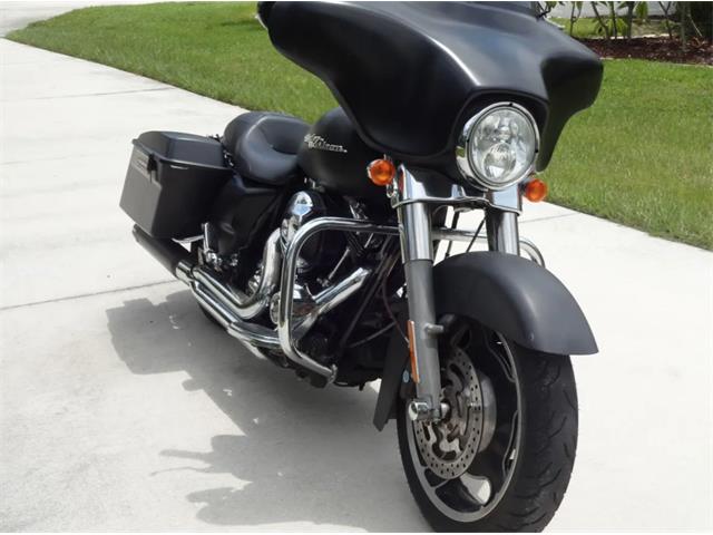 2010 Harley-Davidson Motorcycle (CC-2092963) for sale in Sarasota, Florida