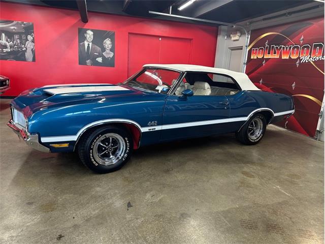 1970 Oldsmobile Cutlass (CC-2092965) for sale in West Babylon, New York