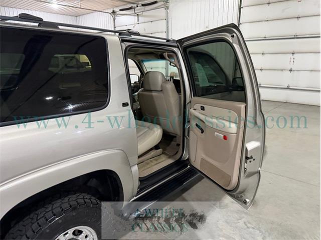 2002 Chevrolet Suburban (CC-2093046) for sale in Holland , Michigan