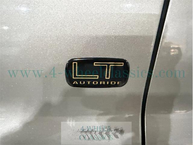 2002 Chevrolet Suburban (CC-2093046) for sale in Holland , Michigan