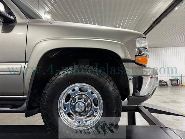 2002 Chevrolet Suburban (CC-2093046) for sale in Holland , Michigan