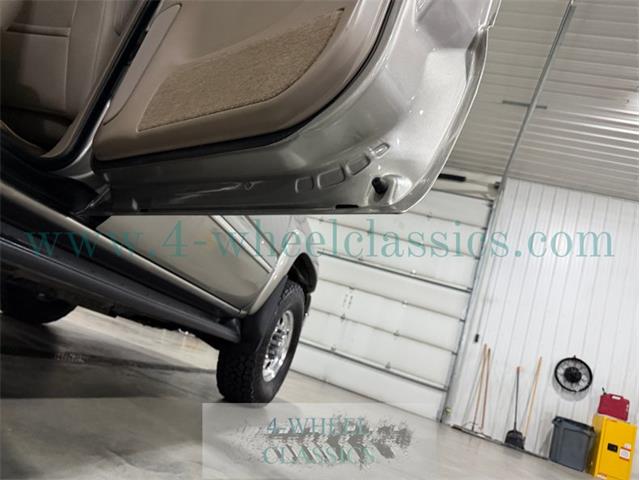 2002 Chevrolet Suburban (CC-2093046) for sale in Holland , Michigan