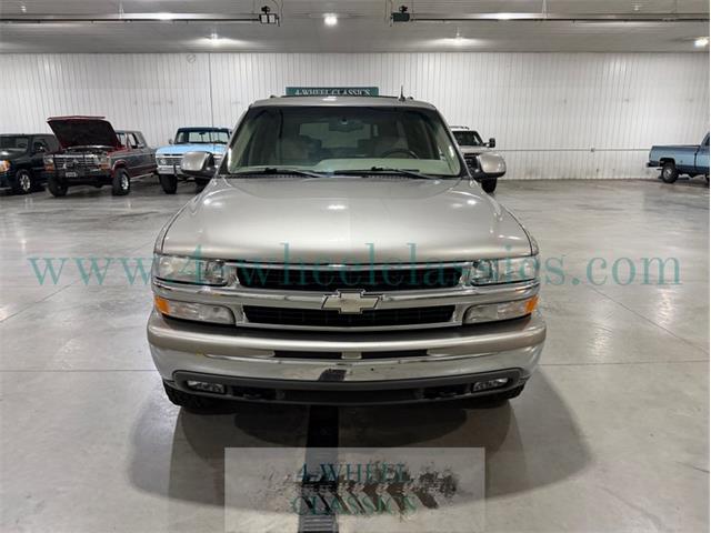 2002 Chevrolet Suburban (CC-2093046) for sale in Holland , Michigan