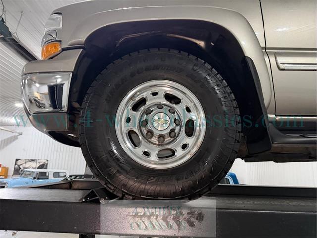 2002 Chevrolet Suburban (CC-2093046) for sale in Holland , Michigan