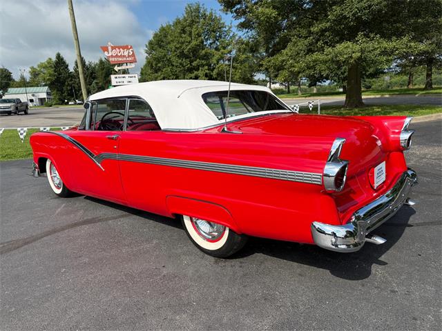1956 Ford Fairlane Sunliner (CC-2093061) for sale in Paris , Kentucky