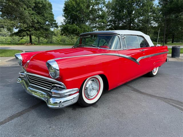 1956 Ford Fairlane Sunliner (CC-2093061) for sale in Paris , Kentucky