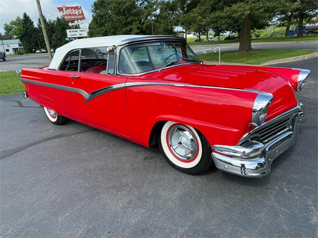 1956 Ford Fairlane Sunliner (CC-2093061) for sale in Paris , Kentucky