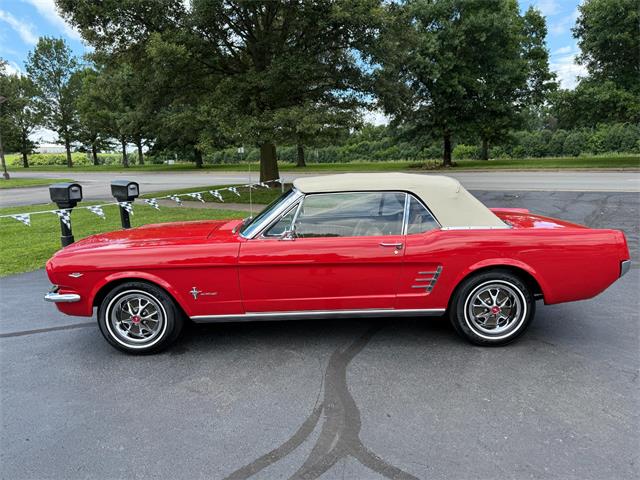 1966 Ford Mustang (CC-2093064) for sale in Paris , Kentucky