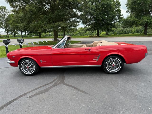 1966 Ford Mustang (CC-2093064) for sale in Paris , Kentucky