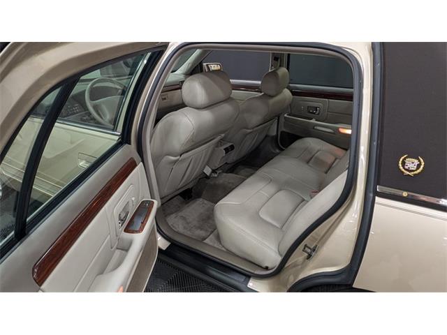 1998 Cadillac DeVille (CC-2093115) for sale in Mankato, Minnesota
