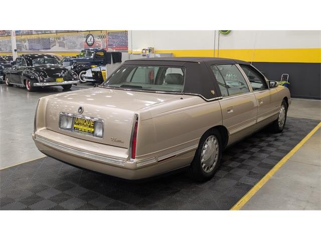 1998 Cadillac DeVille (CC-2093115) for sale in Mankato, Minnesota