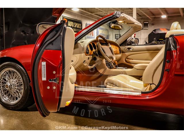 2000 Jaguar XK (CC-2093127) for sale in Grand Rapids, Michigan