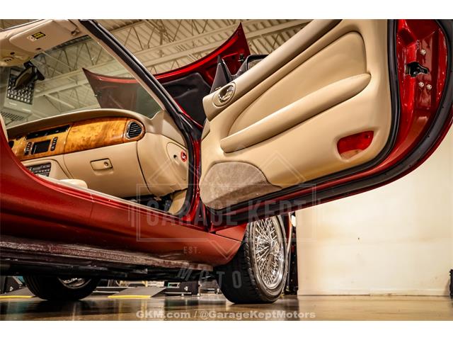2000 Jaguar XK (CC-2093127) for sale in Grand Rapids, Michigan