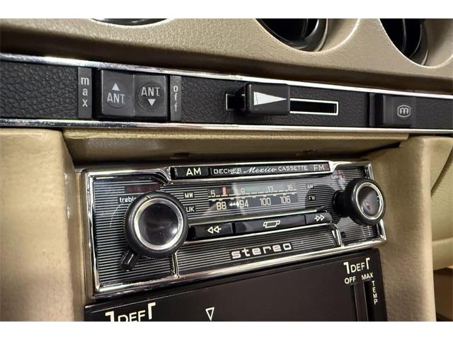 1977 Mercedes-Benz 450SL (CC-2093247) for sale in Chicago, Illinois