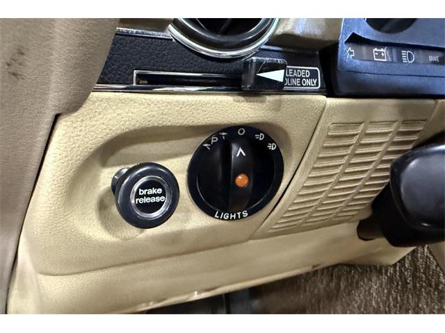 1977 Mercedes-Benz 450SL (CC-2093247) for sale in Chicago, Illinois