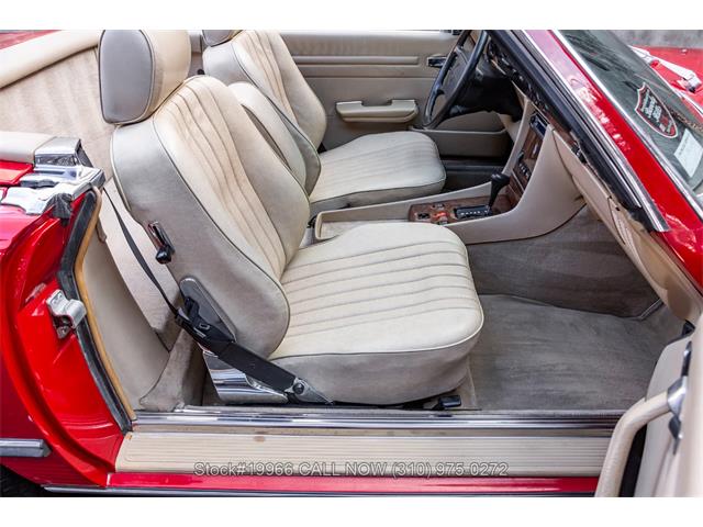 1989 Mercedes-Benz 560SL (CC-2090331) for sale in Beverly Hills, California