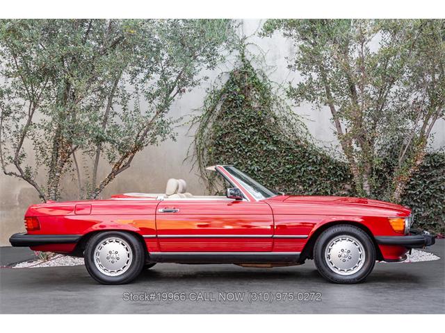 1989 Mercedes-Benz 560SL (CC-2090331) for sale in Beverly Hills, California