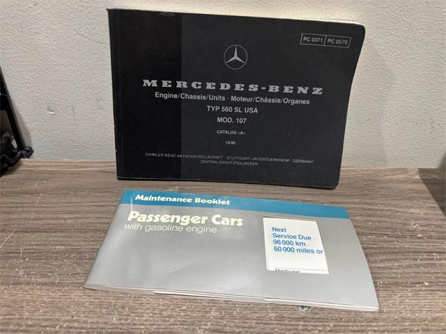 1989 Mercedes-Benz 560SL (CC-2090331) for sale in Beverly Hills, California