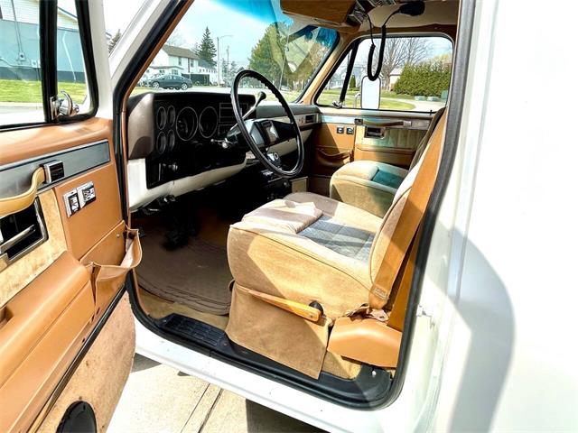 1988 Chevrolet 3500 (CC-2093330) for sale in Hilton, New York