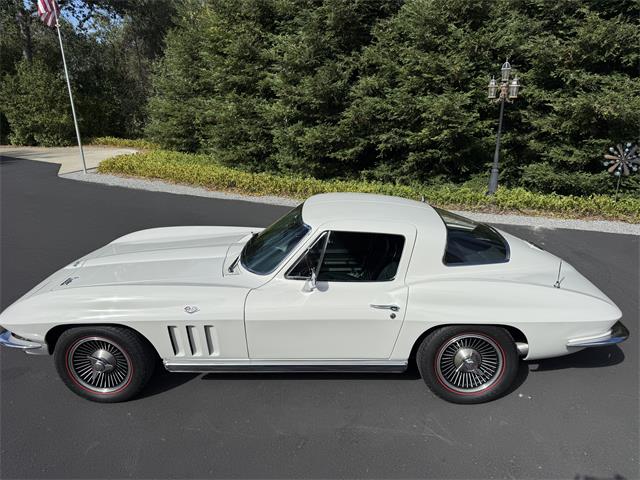 1966 Chevrolet Corvette (CC-2093397) for sale in Redding , California