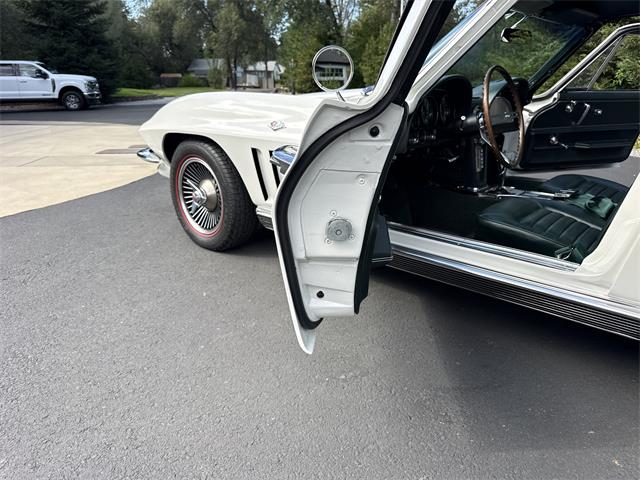 1966 Chevrolet Corvette (CC-2093397) for sale in Redding , California