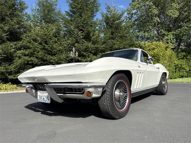 1966 Chevrolet Corvette (CC-2093397) for sale in Redding , California