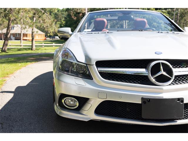 2009 Mercedes-Benz SL550 (CC-2093461) for sale in Saratoga Springs, New York