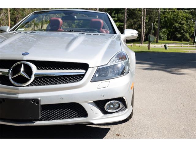 2009 Mercedes-Benz SL550 (CC-2093461) for sale in Saratoga Springs, New York