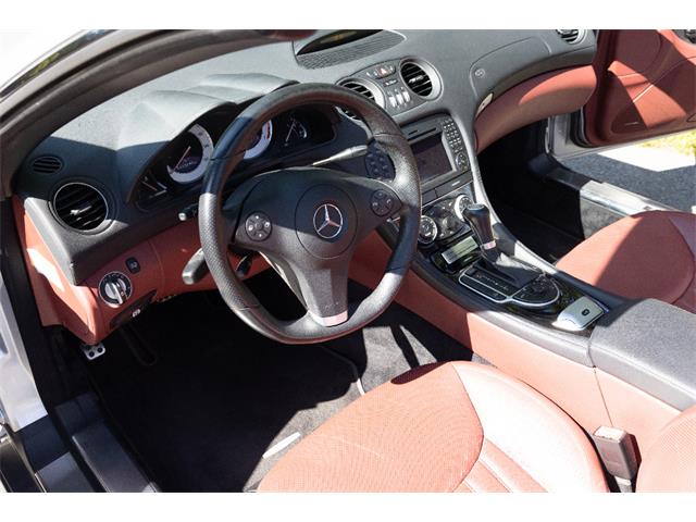 2009 Mercedes-Benz SL550 (CC-2093461) for sale in Saratoga Springs, New York