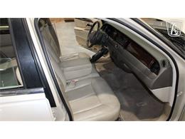 1999 Lincoln Town Car (CC-2093511) for sale in Runnemede, New Jersey