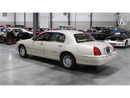 1999 Lincoln Town Car (CC-2093511) for sale in Runnemede, New Jersey