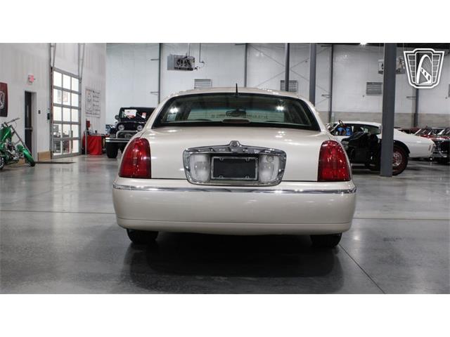 1999 Lincoln Town Car (CC-2093511) for sale in Runnemede, New Jersey