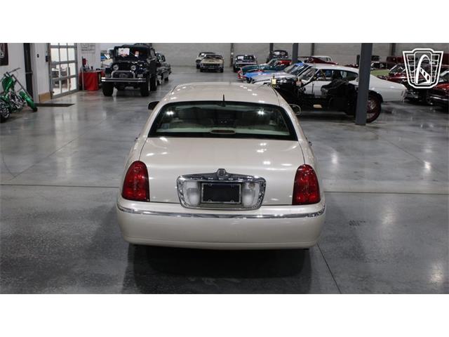 1999 Lincoln Town Car (CC-2093511) for sale in Runnemede, New Jersey