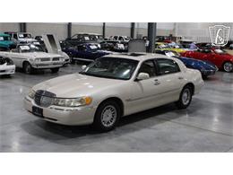 1999 Lincoln Town Car (CC-2093511) for sale in Runnemede, New Jersey