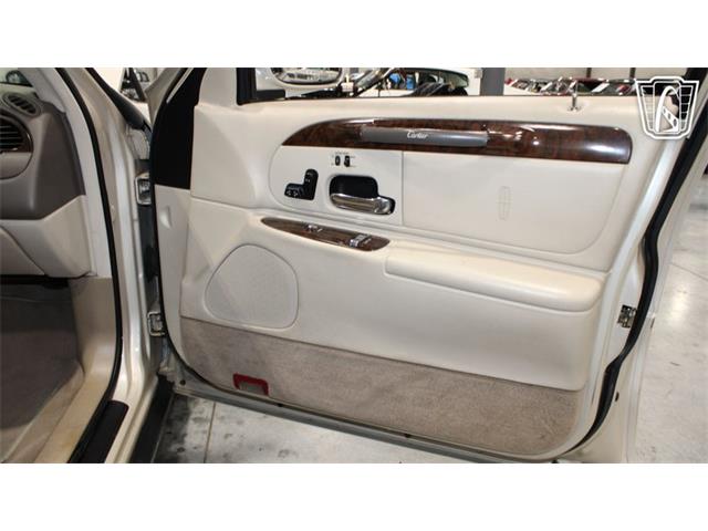 1999 Lincoln Town Car (CC-2093511) for sale in Runnemede, New Jersey