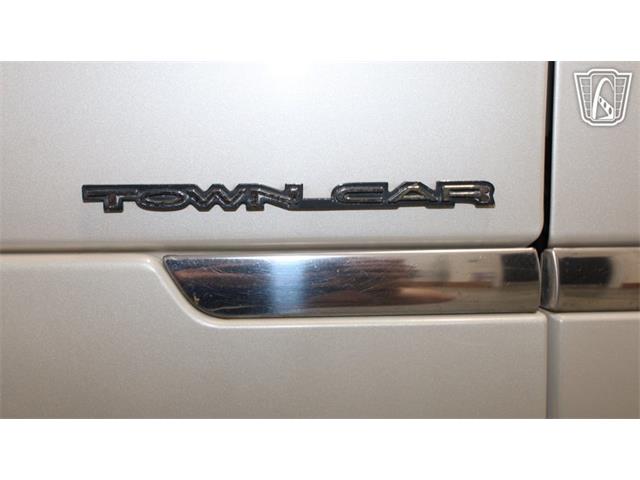 1999 Lincoln Town Car (CC-2093511) for sale in Runnemede, New Jersey