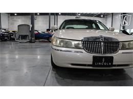 1999 Lincoln Town Car (CC-2093511) for sale in Runnemede, New Jersey