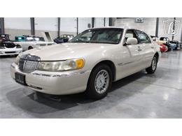 1999 Lincoln Town Car (CC-2093511) for sale in Runnemede, New Jersey